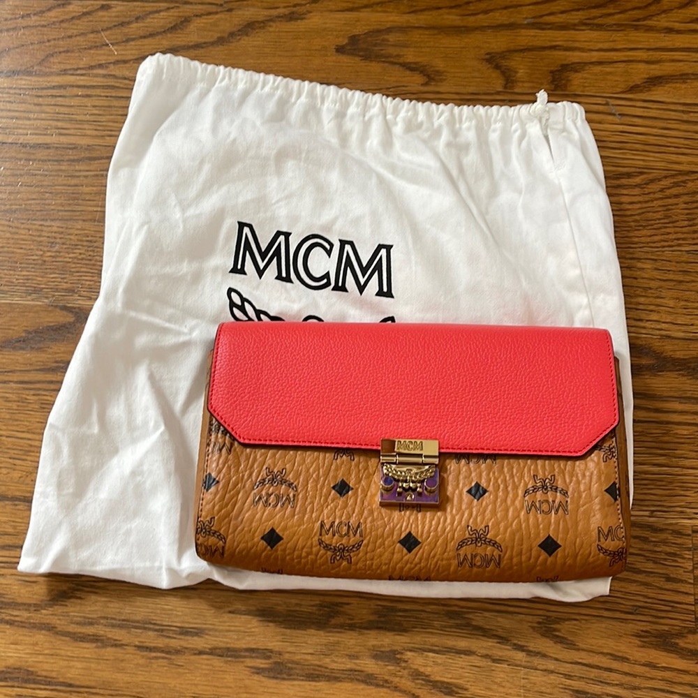 Mcm clutch with chain